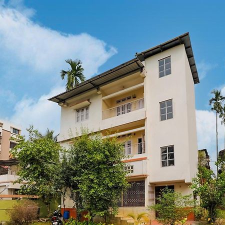 Green Vista Homestay Guwahati Buitenkant foto