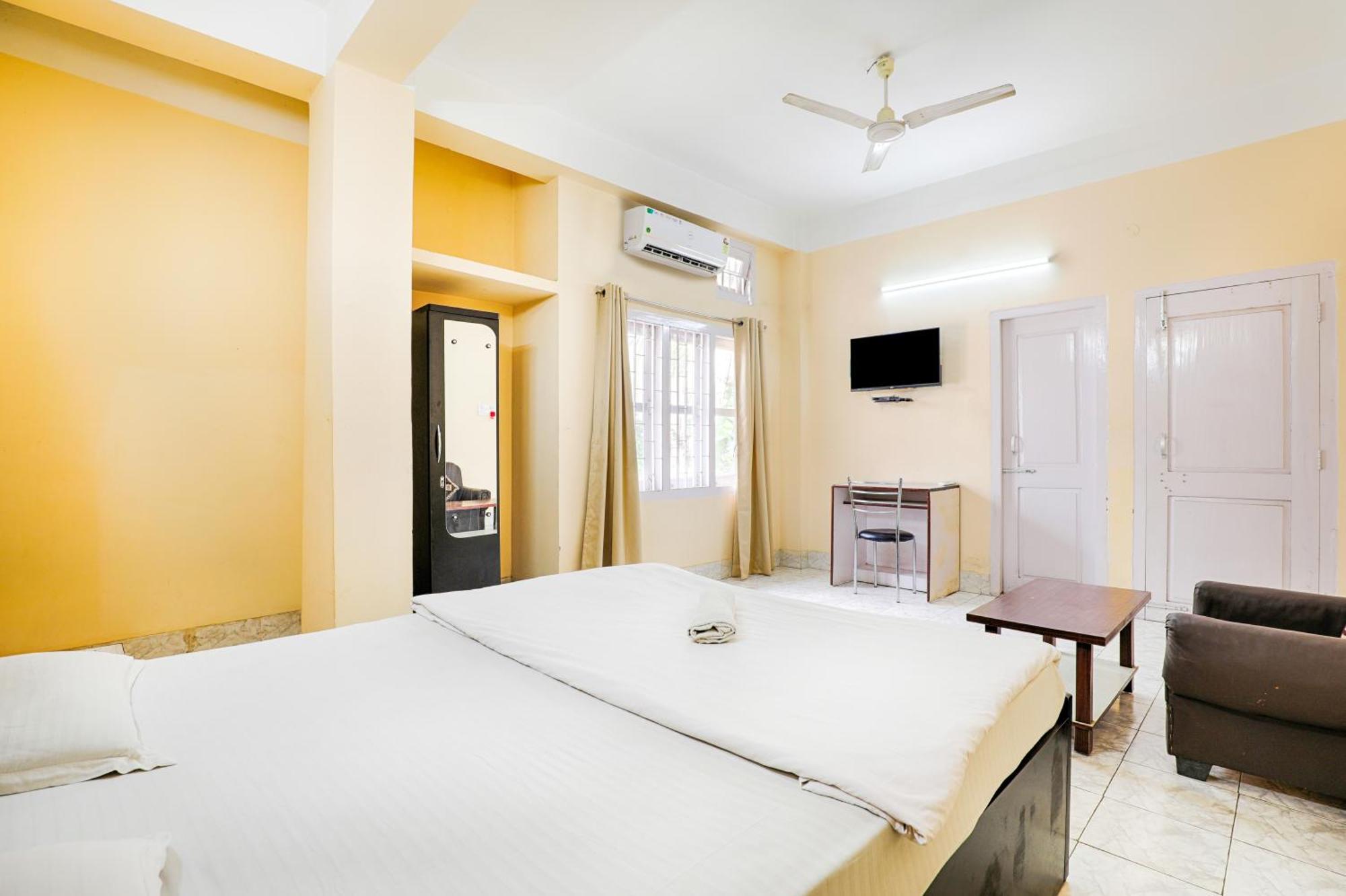 Green Vista Homestay Guwahati Buitenkant foto
