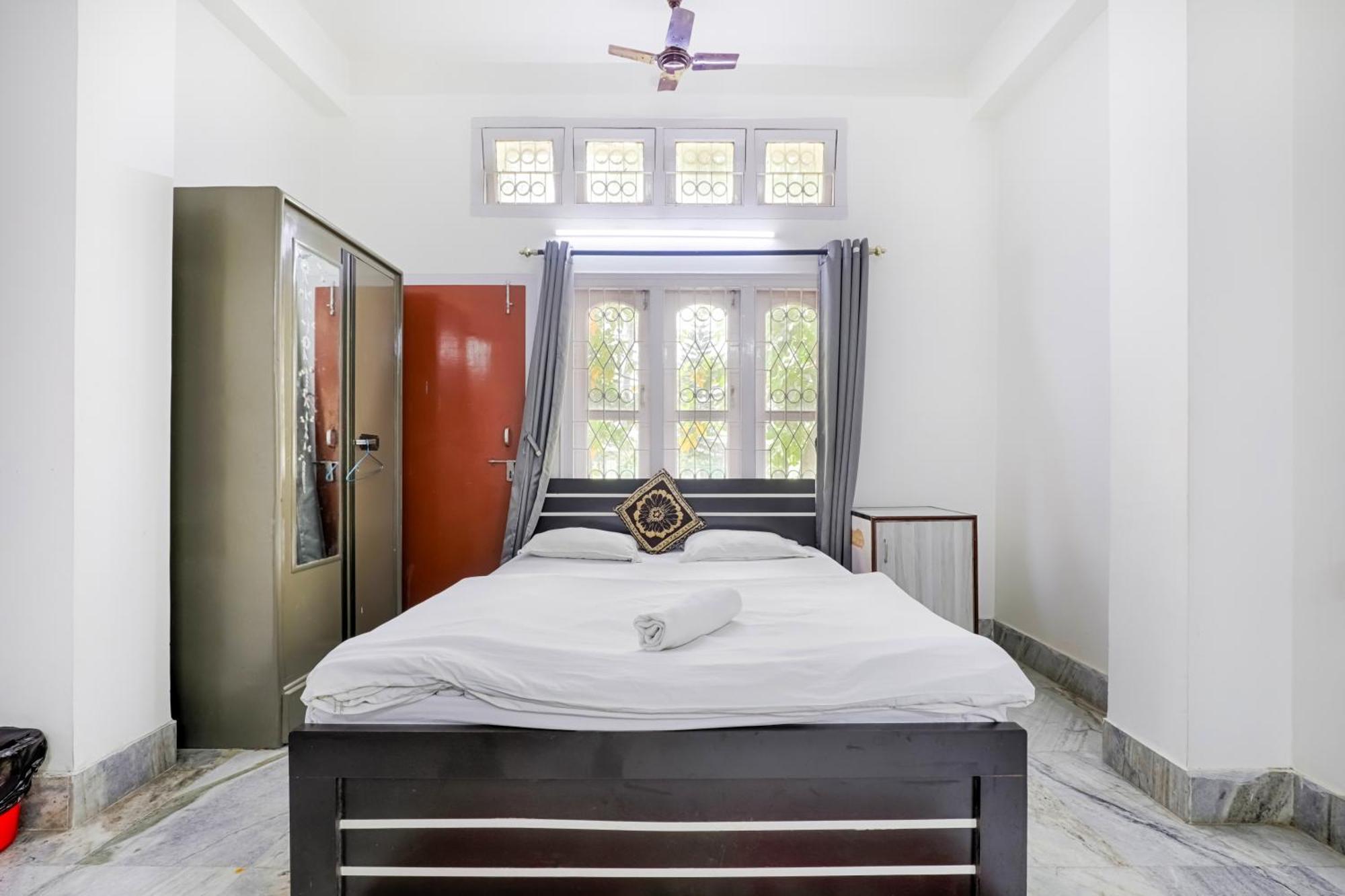 Green Vista Homestay Guwahati Buitenkant foto