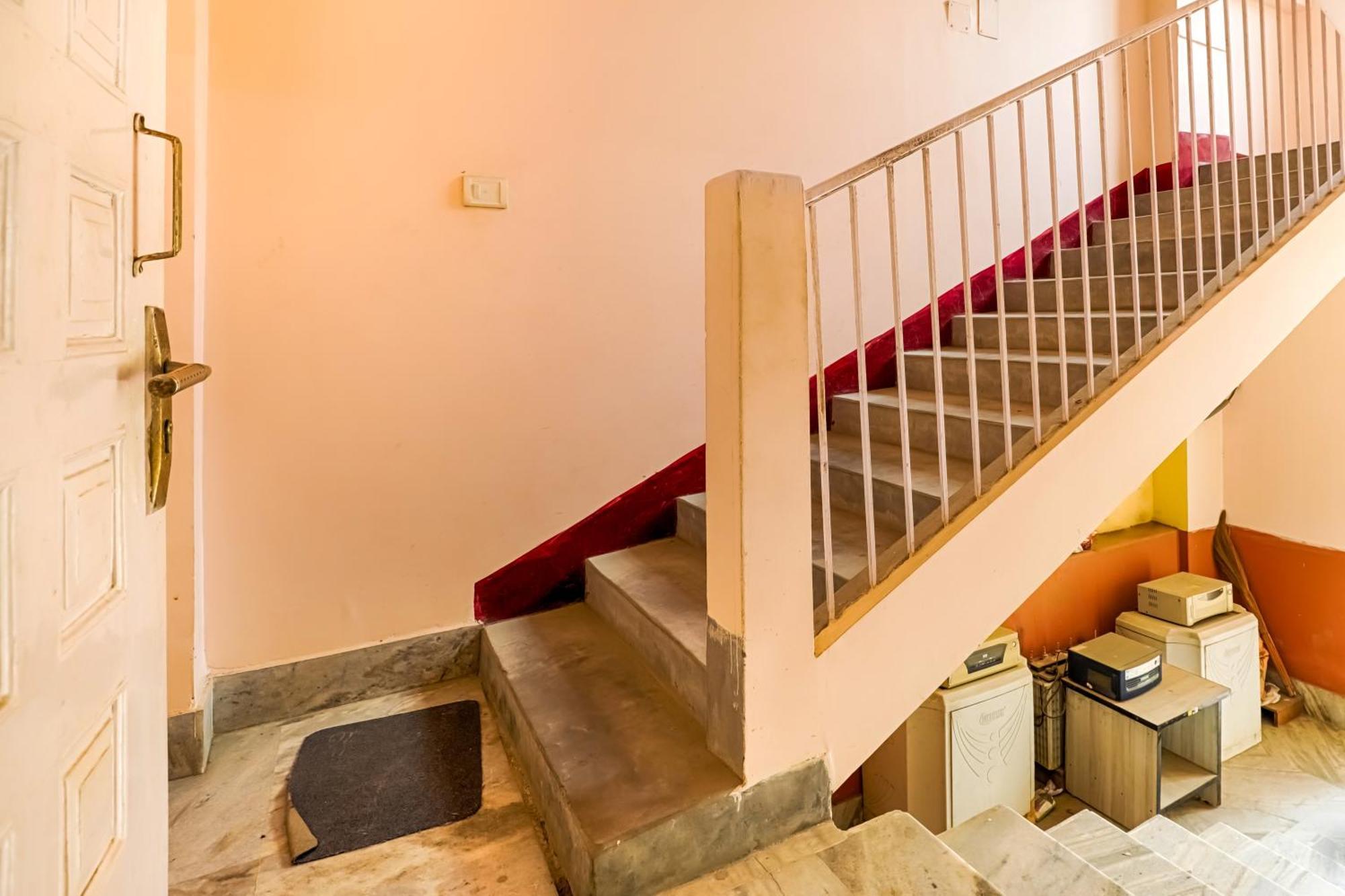 Green Vista Homestay Guwahati Buitenkant foto